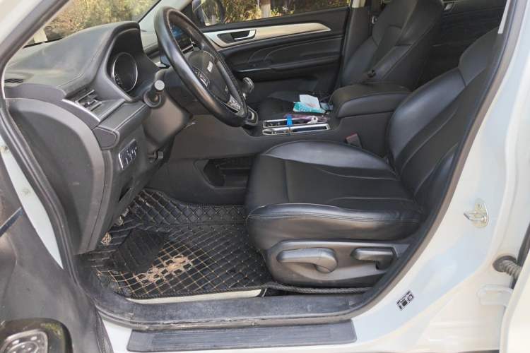 Used Haval M6 2021 PLUS 1.5T Manual Elite Smart Connectivity Model Left Front Seat