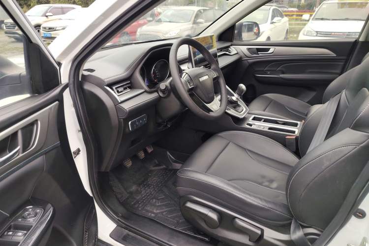 Used Haval M6 2021 PLUS 1.5T Manual Luxury Smart Connectivity Model Left Front Seat