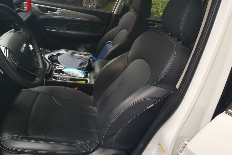 Used Haval M6 2021 PLUS 1.5T DCT Prestige Smart Connectivity Model Left Front Seat