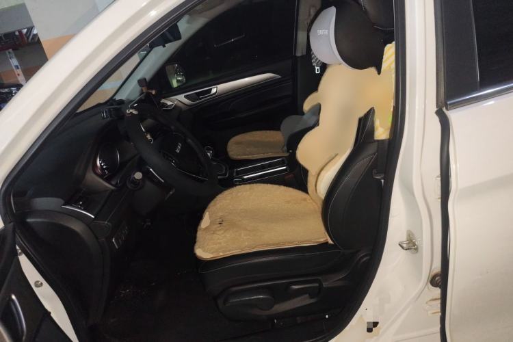 Used Haval M6 2021 PLUS 1.5T DCT Luxury Smart Connectivity Model Left Front Seat