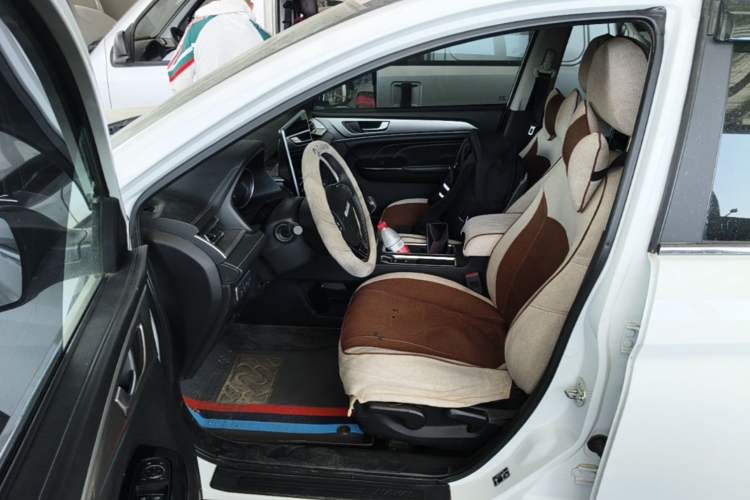 Used Haval M6 2021 PLUS 1.5T Manual Luxury Smart Connectivity Model Left Front Seat