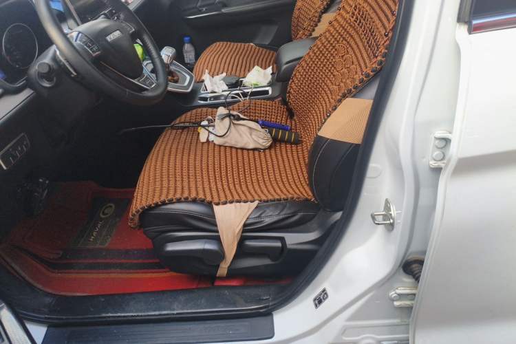 Used Haval M6 2021 PLUS 1.5T DCT Luxury Smart Connectivity Model Left Front Seat