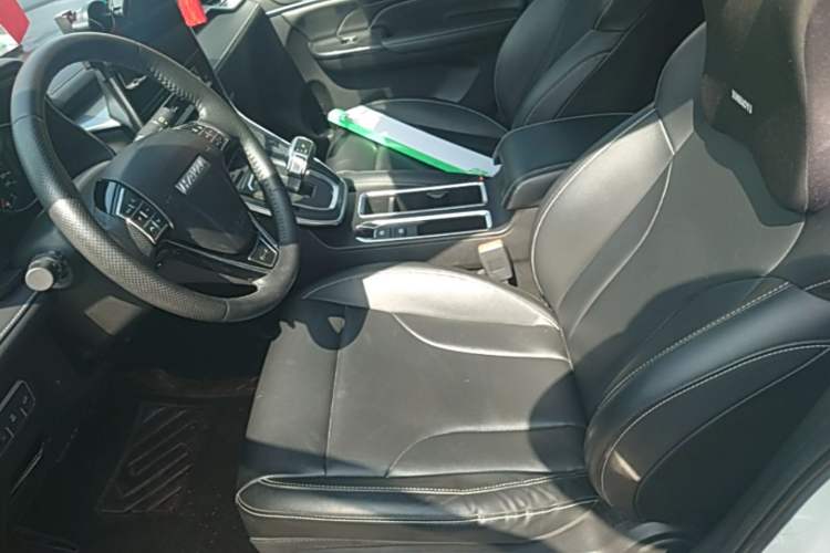 Used Haval M6 2021 PLUS 1.5T DCT Luxury Smart Connectivity Model Left Front Seat