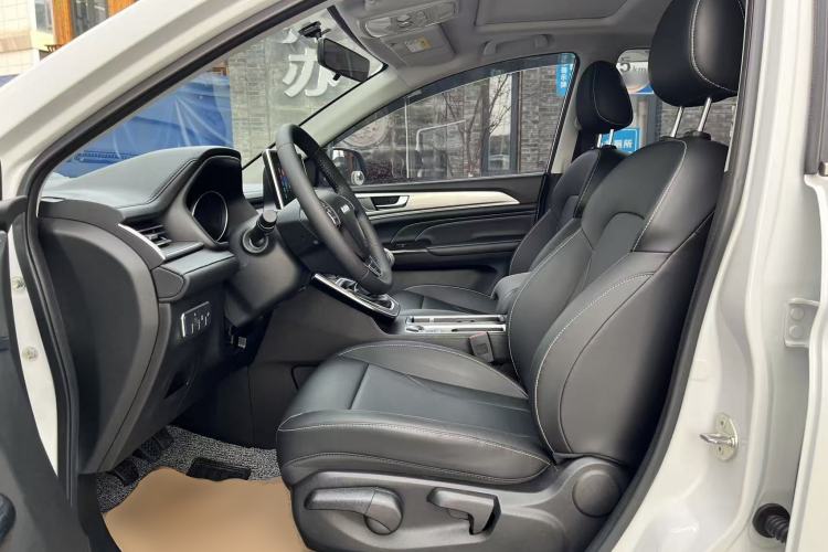 Used Haval M6 2021 PLUS 1.5T Manual Luxury Smart Connectivity Model Left Front Seat