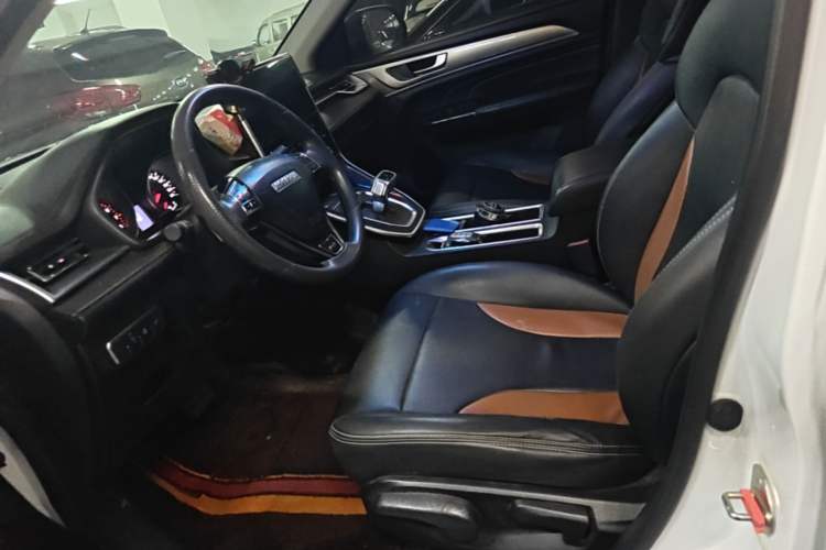 Used Haval M6 2021 PLUS 1.5T DCT Elite Smart Connectivity Model Left Front Seat