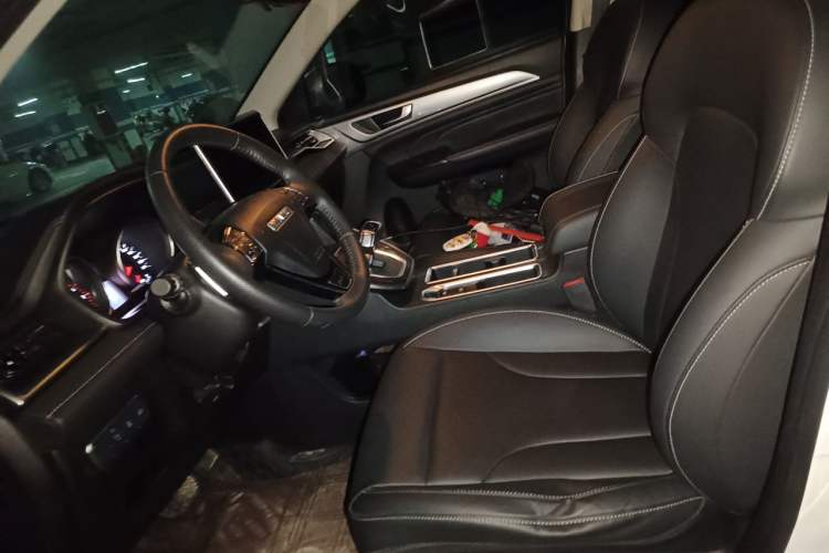 Used Haval M6 2021 PLUS 1.5T DCT Luxury Smart Connectivity Model Left Front Seat