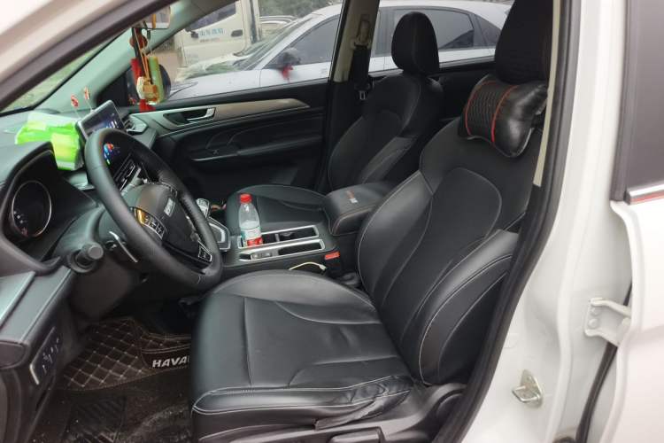 Used Haval M6 2021 PLUS 1.5T DCT Luxury Smart Connectivity Model Left Front Seat