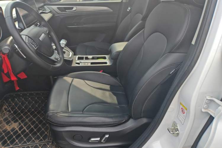 Used Haval M6 2021 PLUS 1.5T DCT Prestige Smart Connectivity Model Left Front Seat