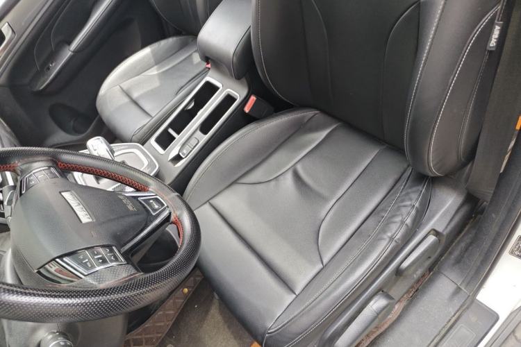 Used Haval M6 2021 PLUS 1.5T DCT Comfort Edition Left Front Seat