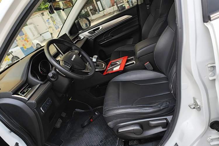 Used Haval M6 2021 PLUS 1.5T DCT Luxury Smart Connectivity Model Left Front Seat