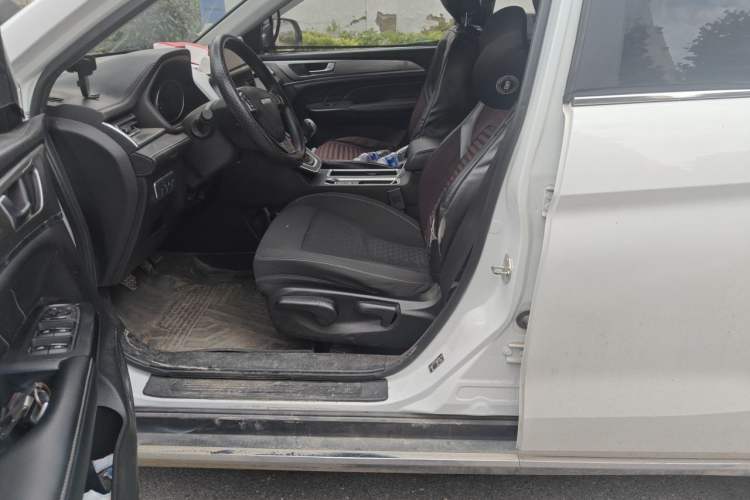 Used Haval M6 2021 PLUS 1.5T Manual Elite Smart Connectivity Model Left Front Seat
