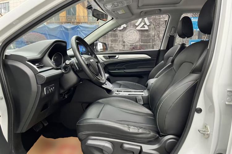 Used Haval M6 2021 PLUS 1.5T DCT Luxury Smart Connectivity Model Left Front Seat