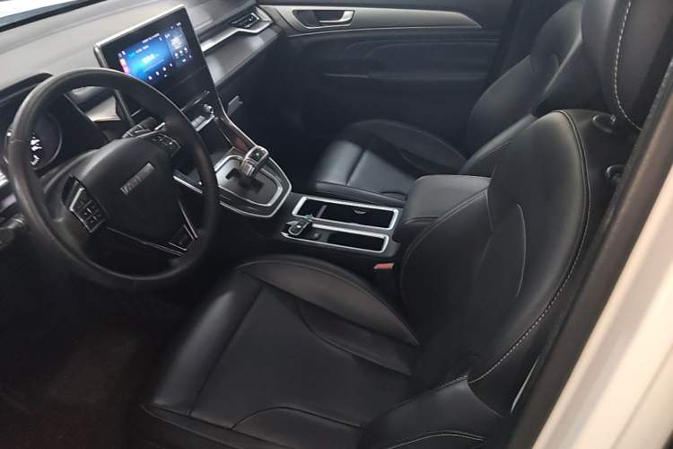 Used Haval M6 2021 PLUS 1.5T DCT Luxury Smart Connectivity Model Left Front Seat