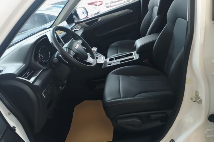 Used Haval M6 2021 PLUS 1.5T DCT Luxury Smart Connectivity Model Left Front Seat
