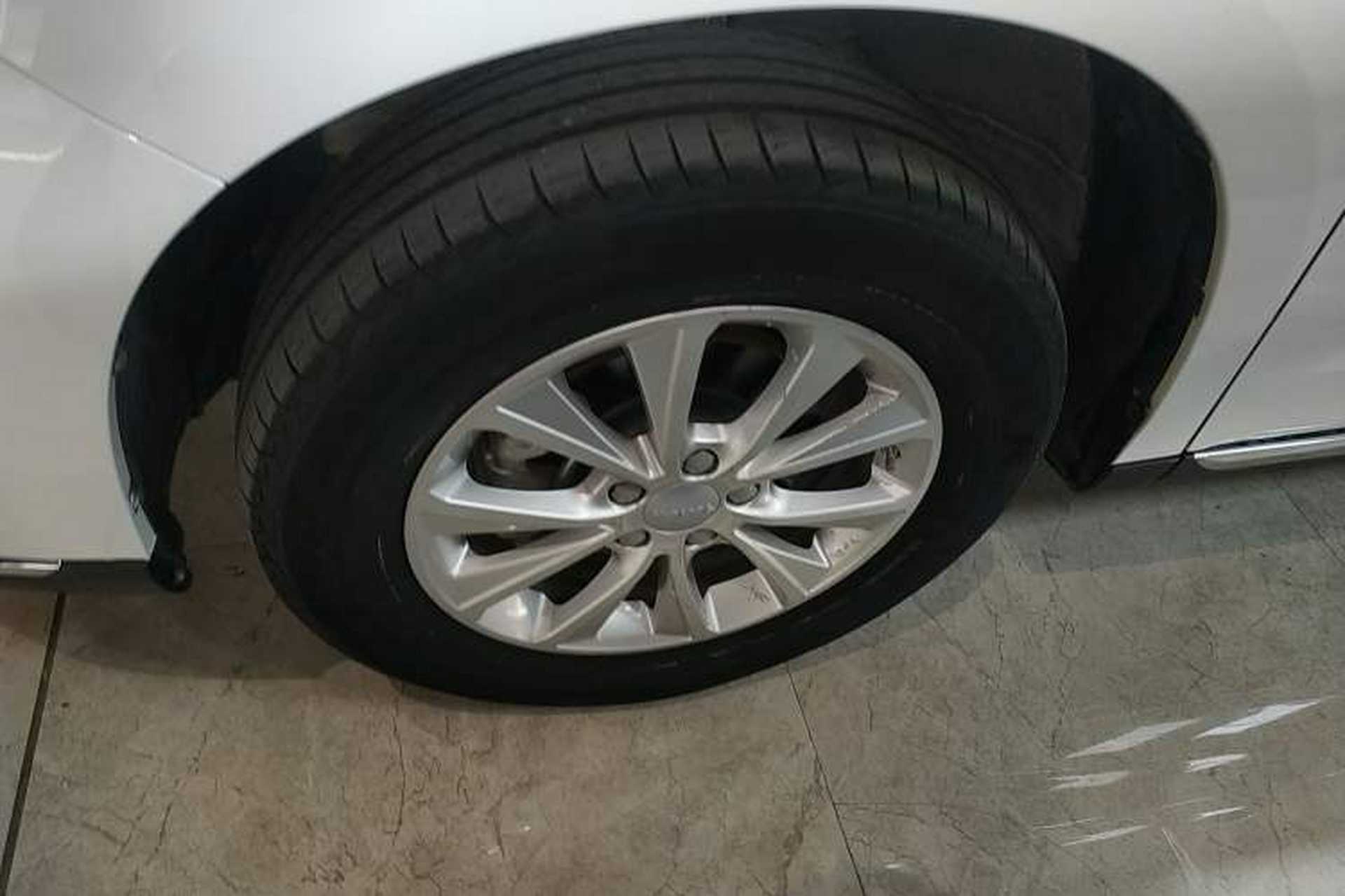 Used Haval M6 2021 PLUS 1.5T DCT Luxury Smart Connectivity Model Left Front Wheel Hub