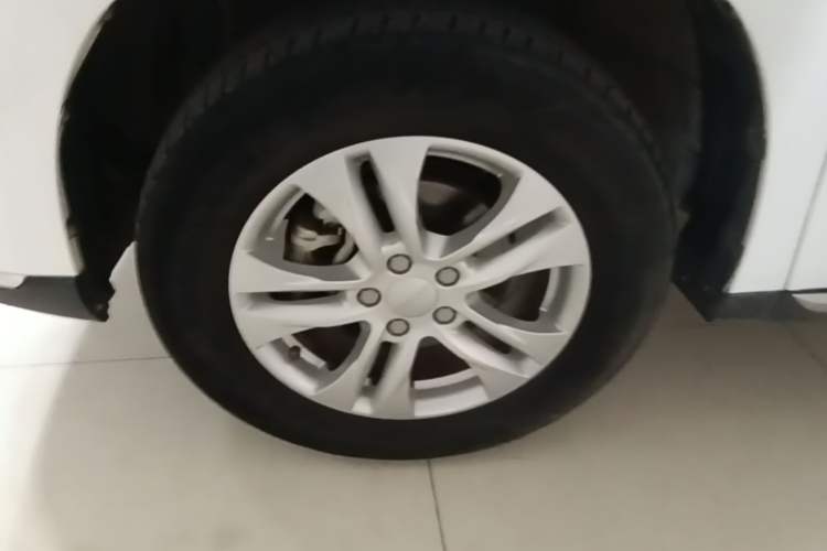 Used Haval M6 2021 PLUS 1.5T DCT Elite Smart Connectivity Model Left Front Wheel Hub