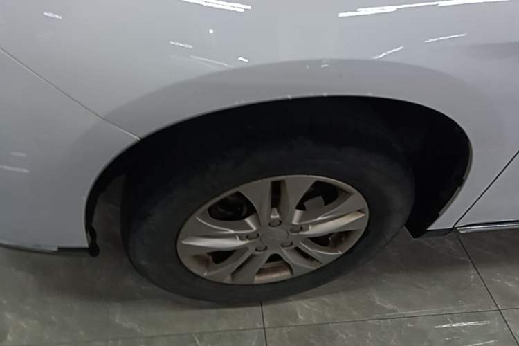 Used Haval M6 2021 PLUS 1.5T DCT Elite Smart Connectivity Model Left Front Wheel Hub
