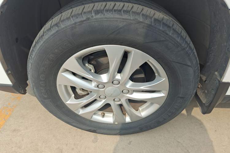 Used Haval M6 2021 PLUS 1.5T Manual Elite Smart Connectivity Model Left Front Wheel Hub