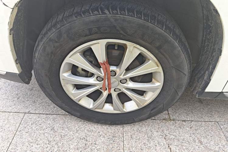 Used Haval M6 2021 PLUS 1.5T DCT Luxury Smart Connectivity Model Left Front Wheel Hub