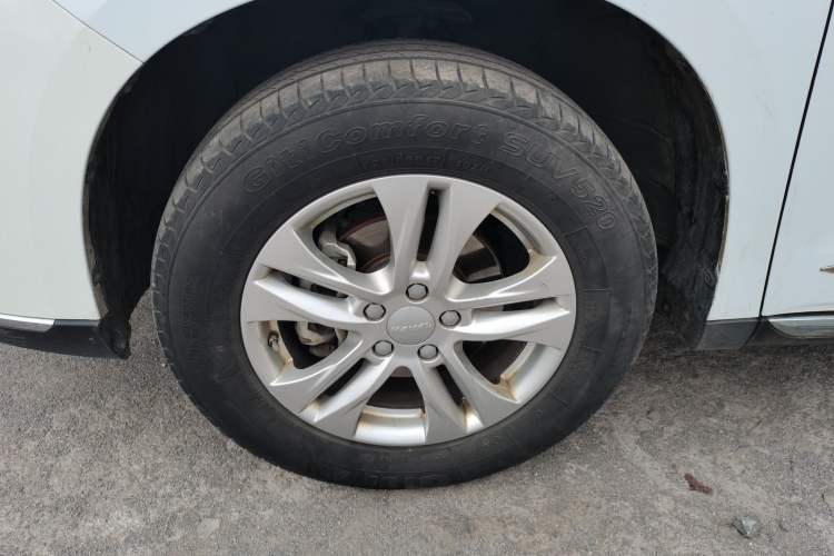 Used Haval M6 2021 PLUS 1.5T Manual Elite Smart Connectivity Model Left Front Wheel Hub