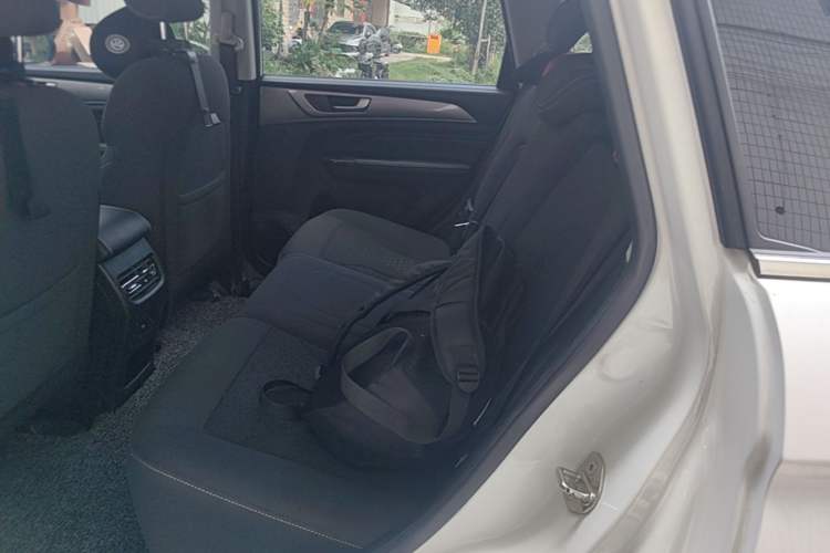 Used Haval M6 2021 PLUS 1.5T DCT Elite Smart Connectivity Model Left Rear Seat