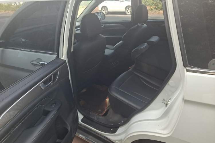 Used Haval M6 2021 PLUS 1.5T Manual Luxury Smart Connectivity Model Left Rear Seat