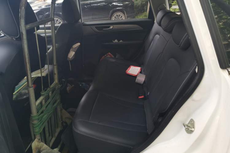 Used Haval M6 2021 PLUS 1.5T DCT Prestige Smart Connectivity Model Left Rear Seat