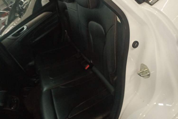 Used Haval M6 2021 PLUS 1.5T DCT Comfort Edition Left Rear Seat