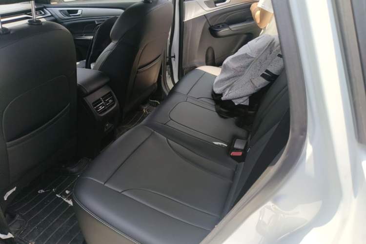 Used Haval M6 2021 PLUS 1.5T DCT Luxury Smart Connectivity Model Left Rear Seat