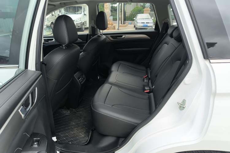 Used Haval M6 2021 PLUS 1.5T DCT Luxury Smart Connectivity Model Left Rear Seat
