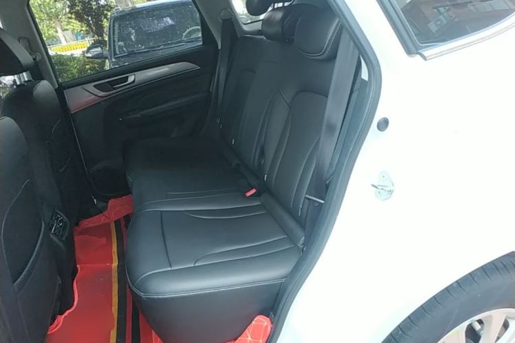 Used Haval M6 2021 PLUS 1.5T DCT Luxury Smart Connectivity Model Left Rear Seat