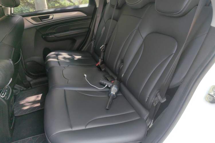 Used Haval M6 2021 PLUS 1.5T DCT Smart Enjoyment Model Left Rear Seat