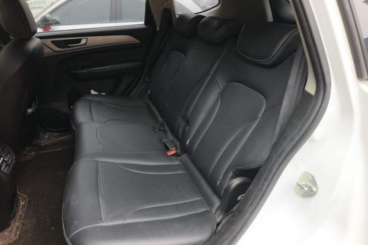 Used Haval M6 2021 PLUS 1.5T DCT Luxury Smart Connectivity Model Left Rear Seat
