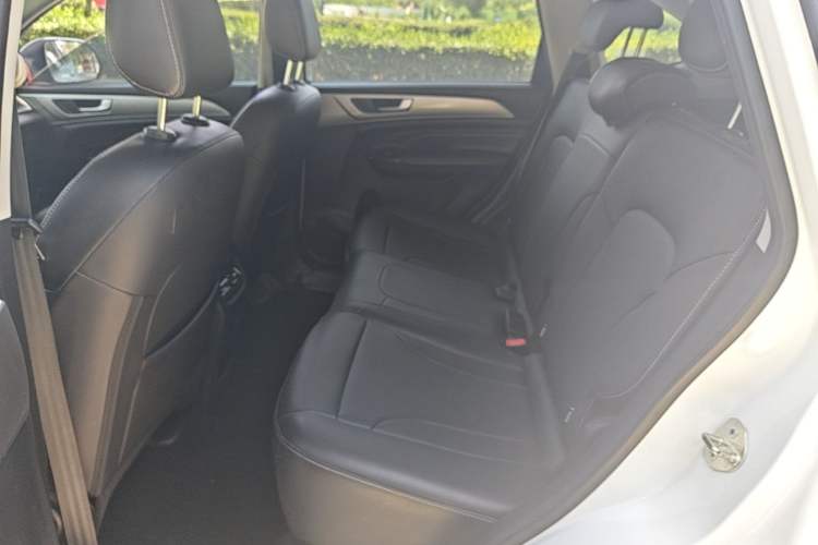 Used Haval M6 2021 PLUS 1.5T DCT Luxury Smart Connectivity Model Left Rear Seat