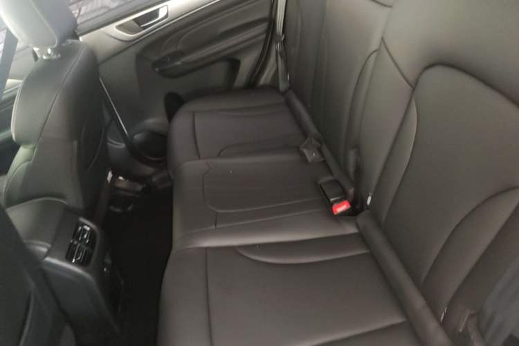 Used Haval M6 2021 PLUS 1.5T DCT Luxury Smart Connectivity Model Left Rear Seat