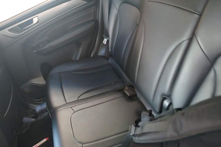 Used Haval M6 2021 PLUS 1.5T DCT Luxury Smart Connectivity Model Left Rear Seat