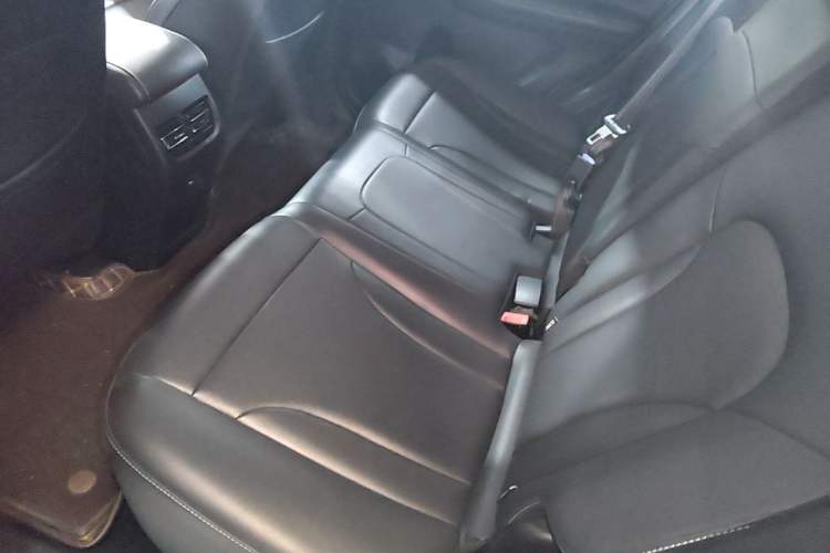Used Haval M6 2021 PLUS 1.5T DCT Luxury Smart Connectivity Model Left Rear Seat