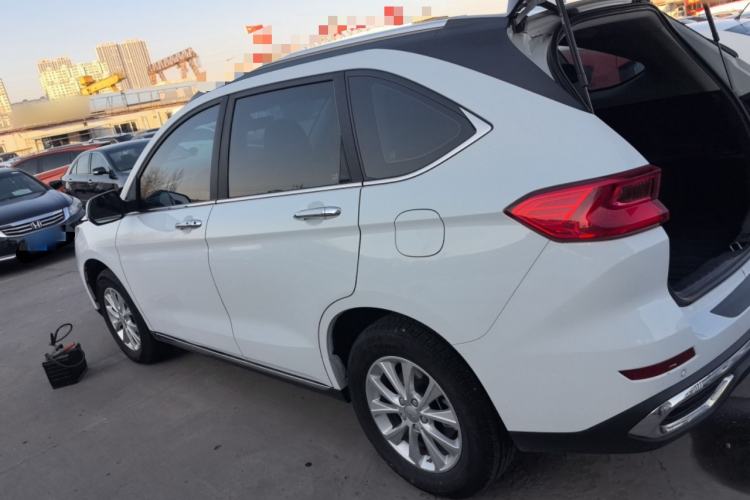 Used Haval M6 2021 PLUS 1.5T DCT Luxury Smart Connectivity Model Left Side