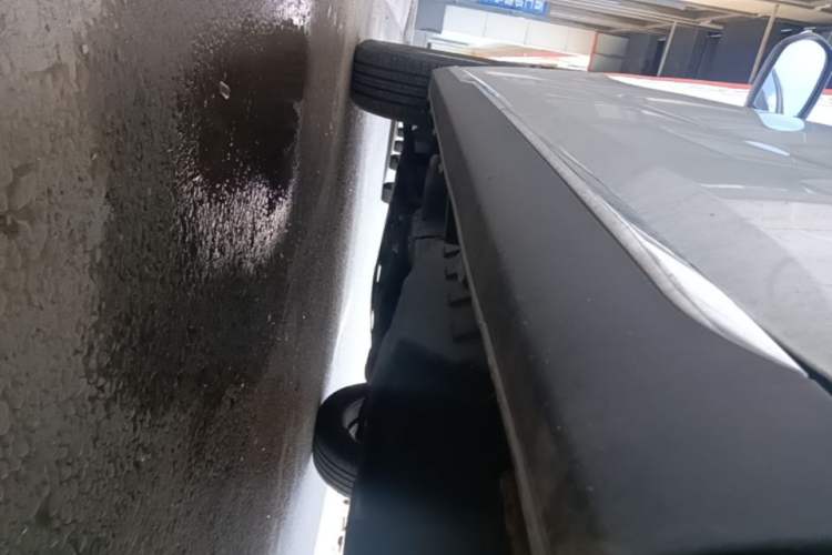 Used Haval M6 2021 PLUS 1.5T DCT Luxury Smart Connectivity Model Left Side Sill