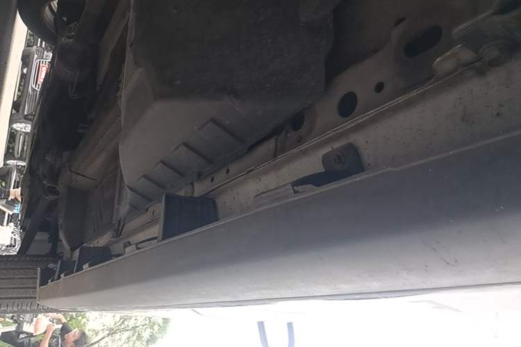 Used Haval M6 2021 PLUS 1.5T DCT Luxury Smart Connectivity Model Left Side Sill