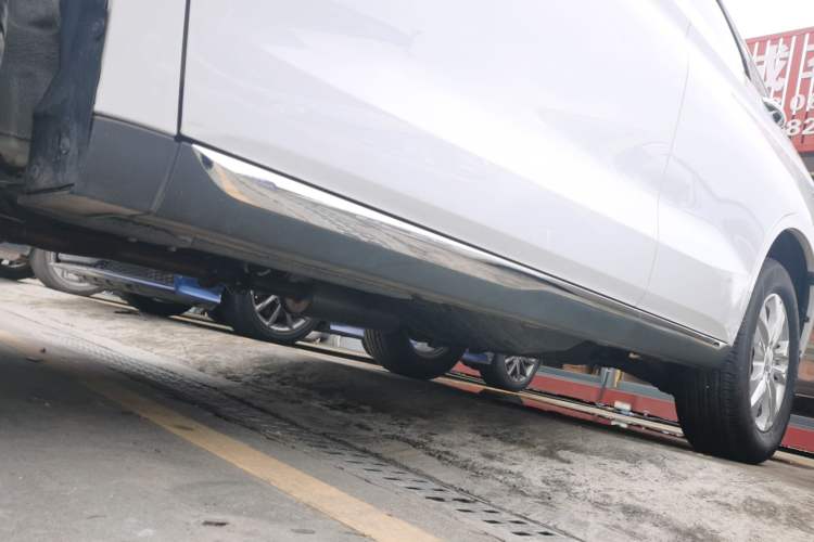 Used Haval M6 2021 PLUS 1.5T Manual Elite Smart Connectivity Model Left Side Sill