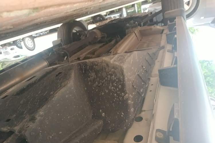 Used Haval M6 2021 PLUS 1.5T DCT Luxury Smart Connectivity Model Left Side Sill