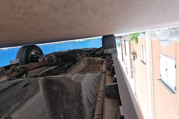 Used Haval M6 2021 PLUS 1.5T Manual Elite Smart Connectivity Model Left Side Sill