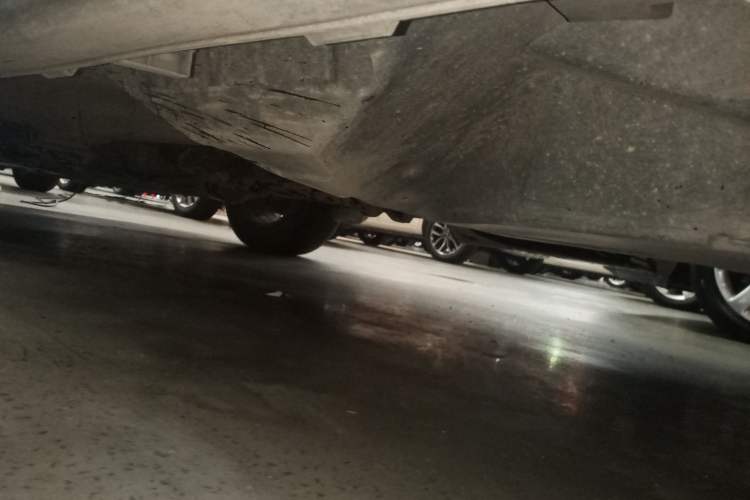 Used Haval M6 2021 PLUS 1.5T DCT Comfort Edition Left Side Sill