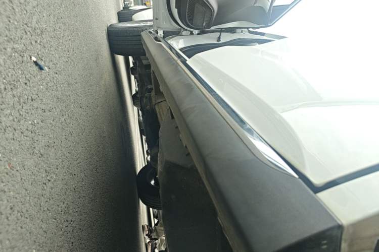 Used Haval M6 2021 PLUS 1.5T DCT Elite Smart Connectivity Model Left Side Sill