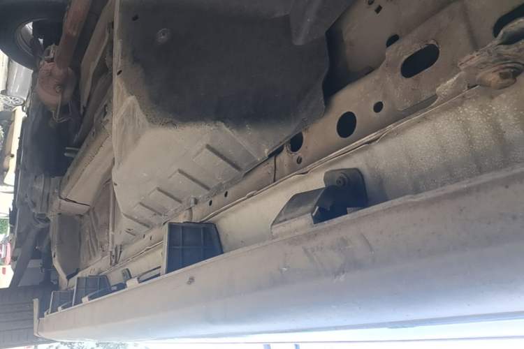 Used Haval M6 2021 PLUS 1.5T Manual Elite Smart Connectivity Model Left Side Sill