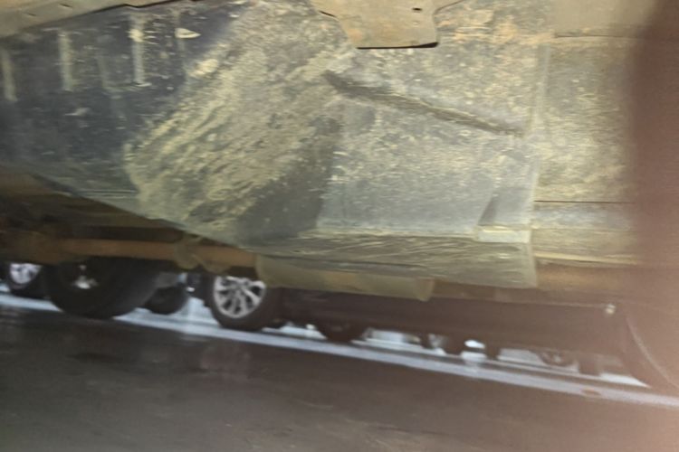 Used Haval M6 2021 PLUS 1.5T DCT Elite Smart Connectivity Model Left Side Sill