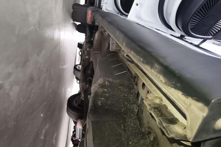 Used Haval M6 2021 PLUS 1.5T Manual Elite Smart Connectivity Model Left Side Sill
