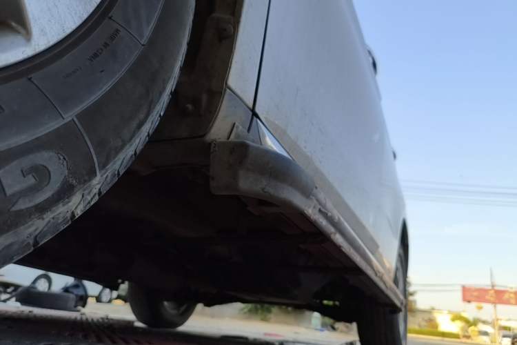 Used Haval M6 2021 PLUS 1.5T Manual Elite Smart Connectivity Model Left Side Sill