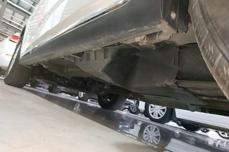Used Haval M6 2021 PLUS 1.5T DCT Luxury Smart Connectivity Model Left Side Sill